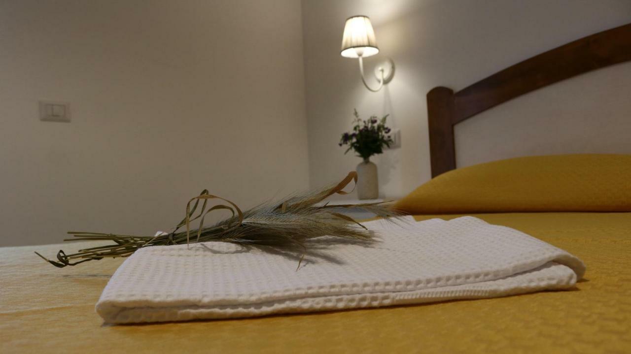 카스텔라바테 Casa Amigdala B&B 외부 사진
