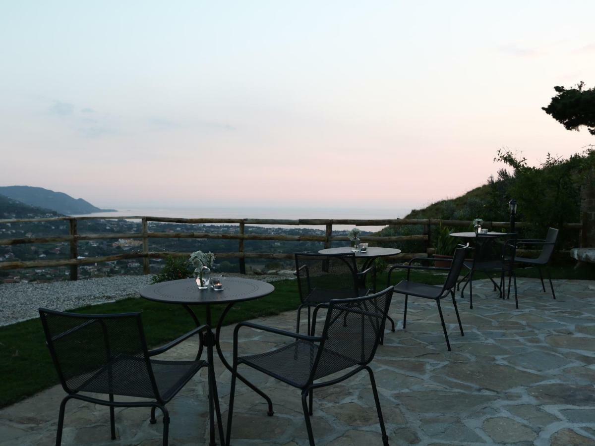 카스텔라바테 Casa Amigdala B&B 외부 사진